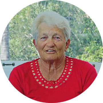 Daphne Hewitt - 360px